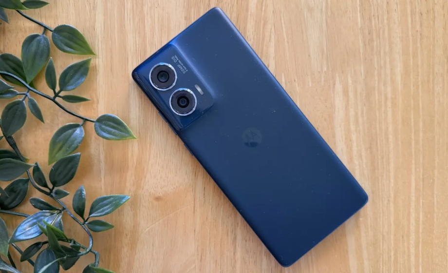 motorola edge 50 fusion android 15