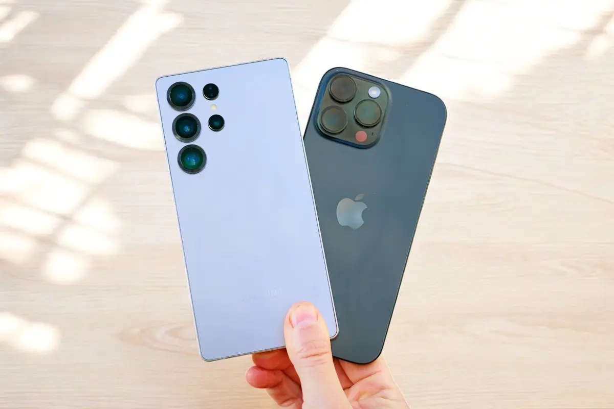 galaxy s25 ultra vs iphone 16 pro comparativo