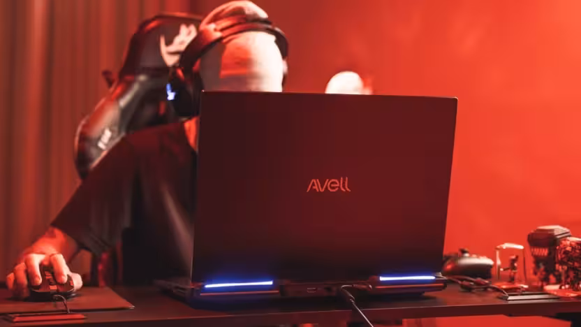 Avell Storm 590X