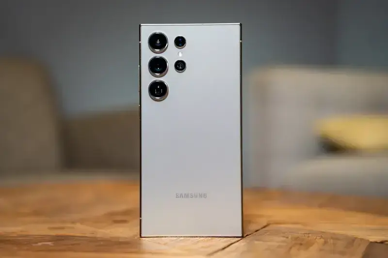 Dia das Mães 2025: veja os 10 celulares da Samsung que mais valem a pena galaxy-s24-ultra