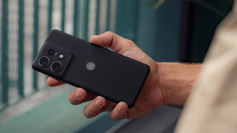 moto edge 50 pro cameras